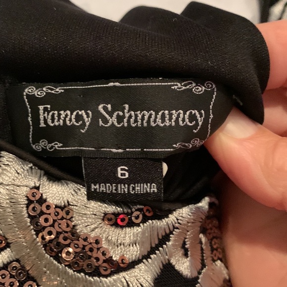 Formal dress worn as a Mother of the bride. - Picture 3 of 5